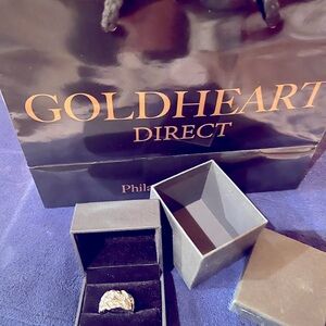 .925 Italian Silver Men’s or Ladies Nugget Ring Size 8 beautiful. Made in Italy
